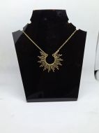 Collier soleil dorée 