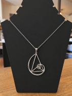 Pendentif nombre d'or avec chaine